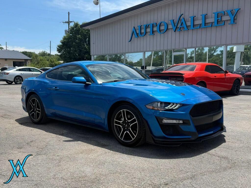 2019 FORD Mustang