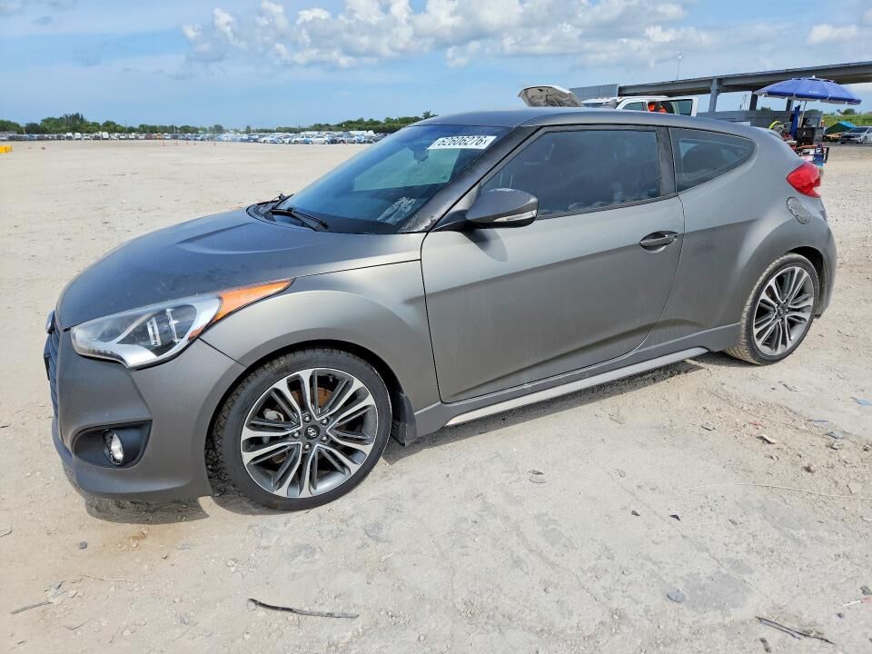 2016 HYUNDAI Veloster