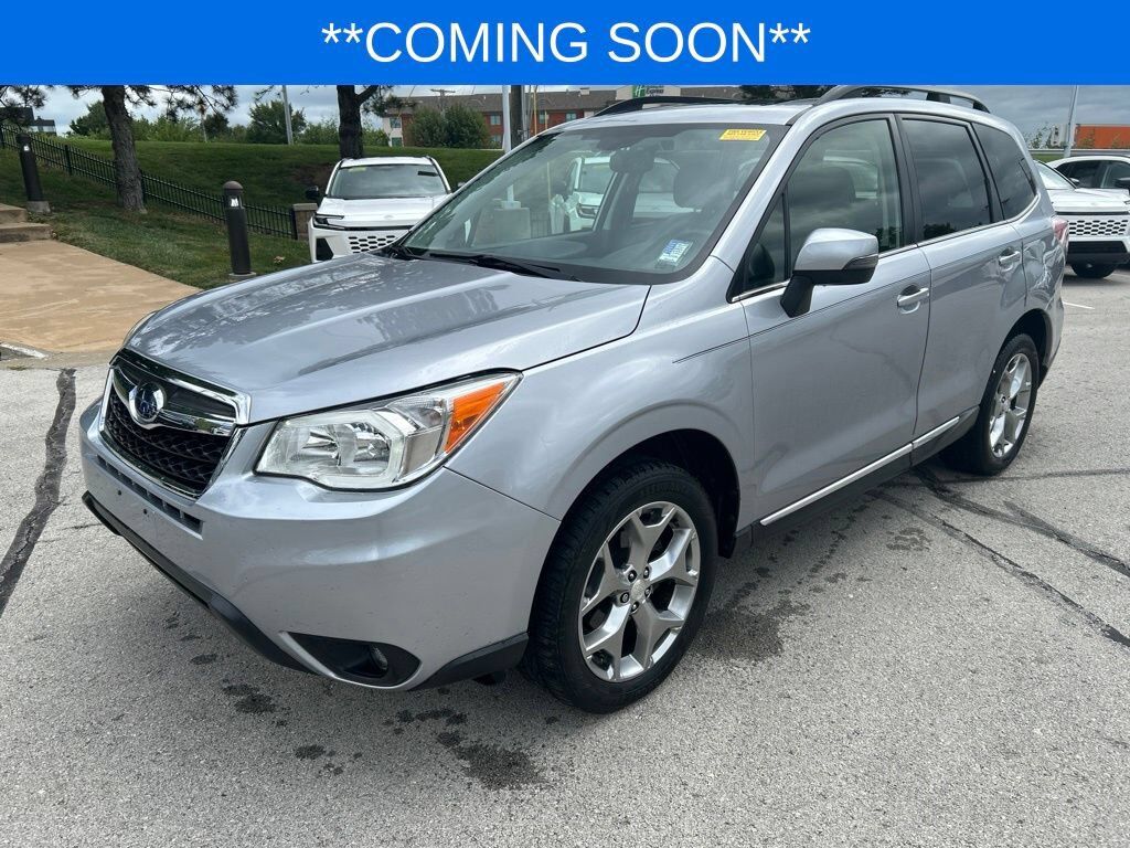 2016 SUBARU Forester