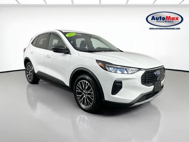 2023 FORD Escape