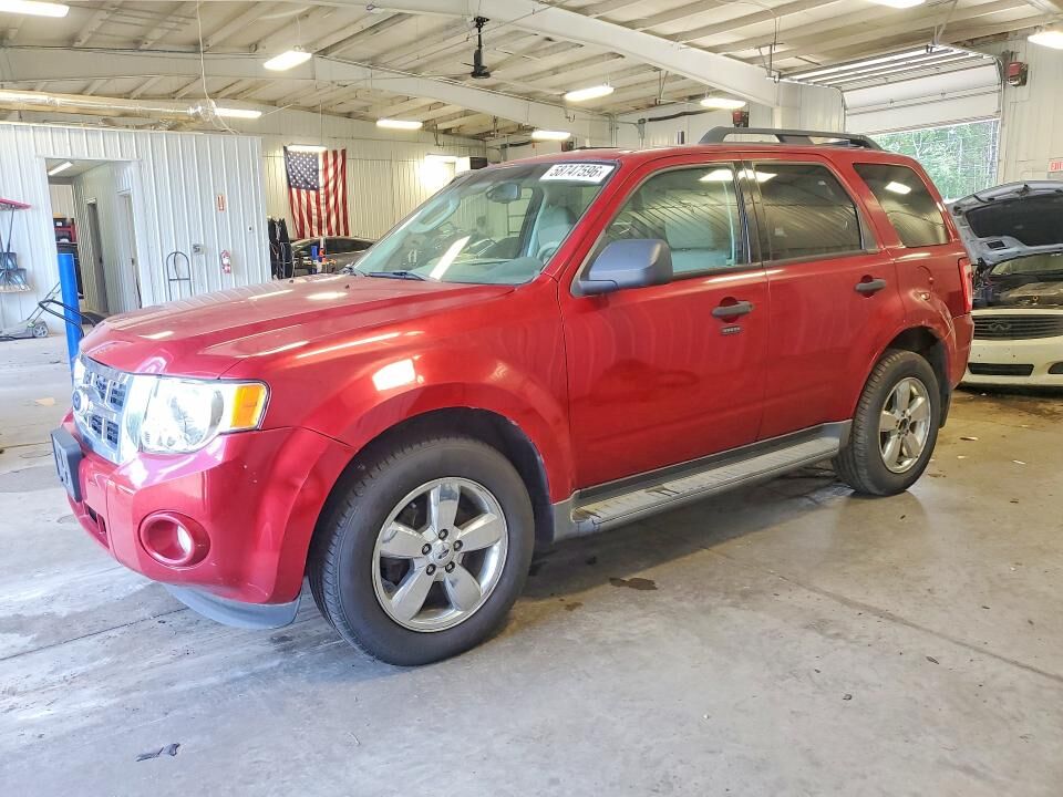 2010 FORD Escape