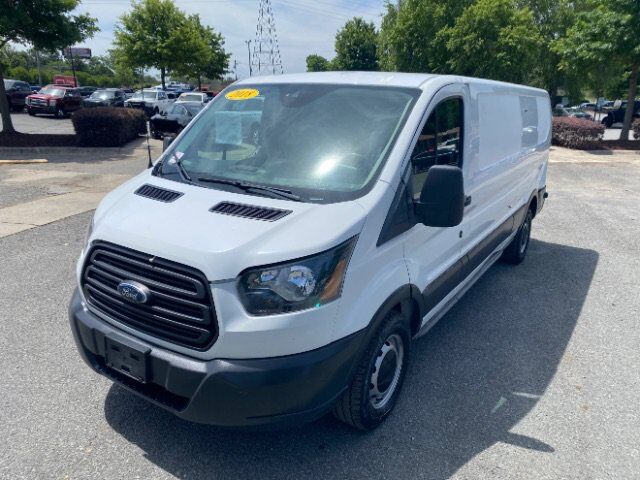2018 FORD Transit