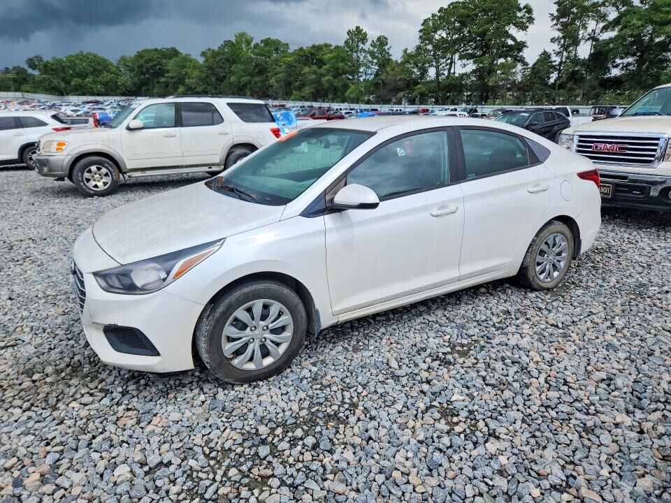 2022 HYUNDAI Accent