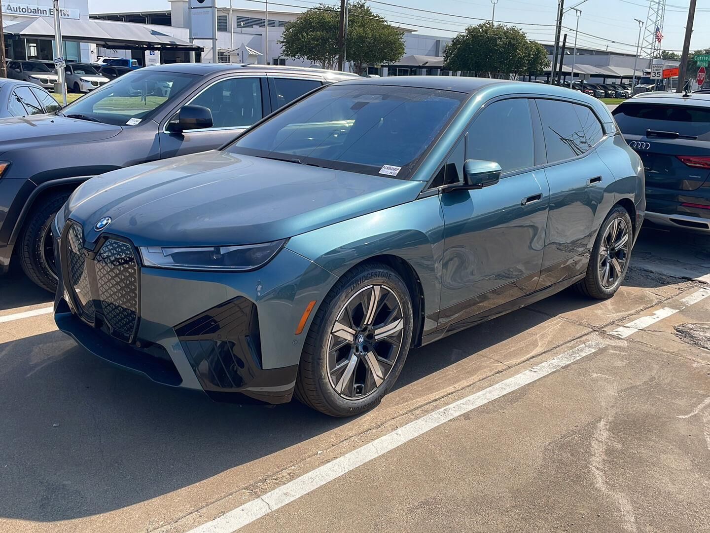 2023 BMW ix