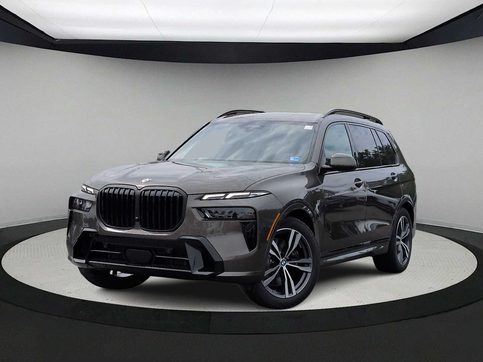 2027 BMW X7
