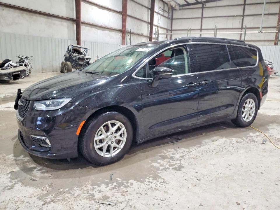 2022 CHRYSLER Pacifica