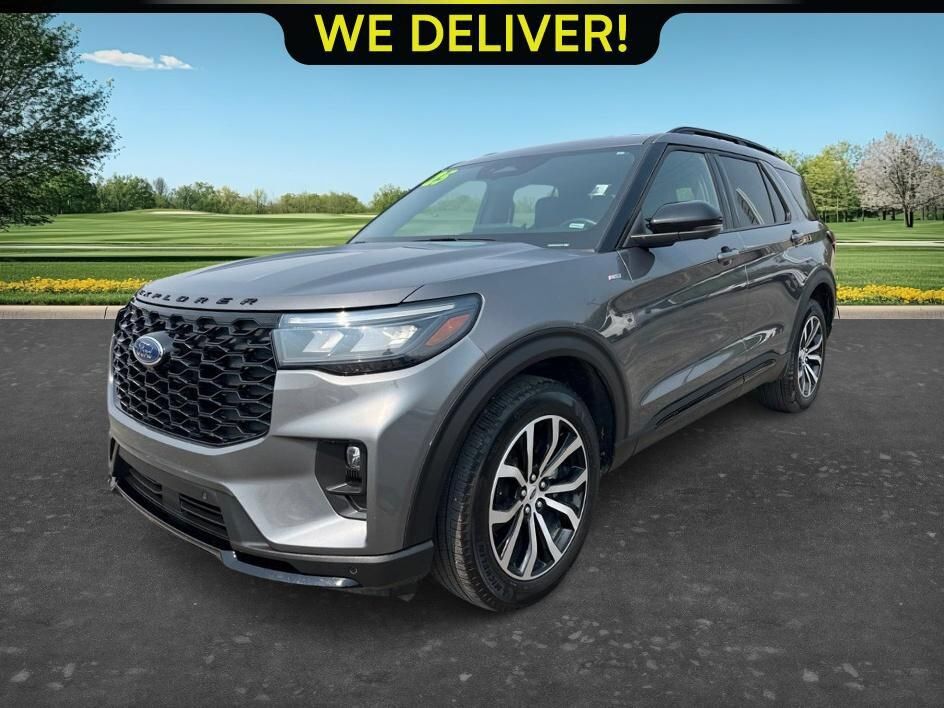 2025 FORD Explorer