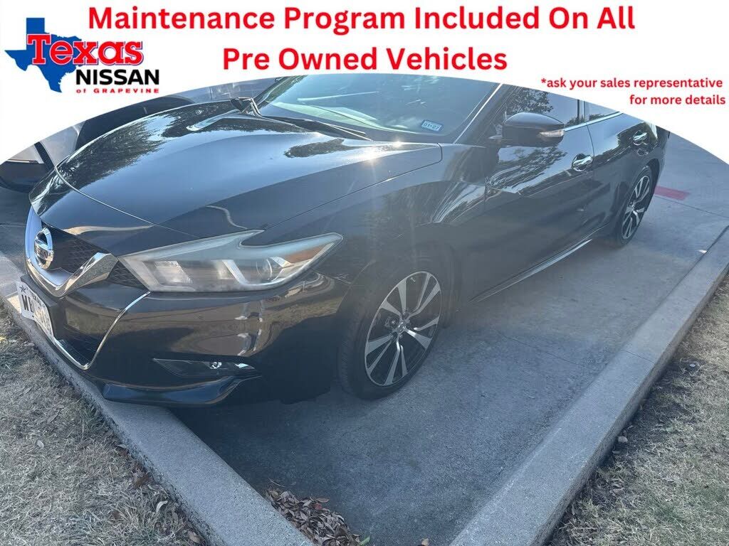 2017 NISSAN Maxima