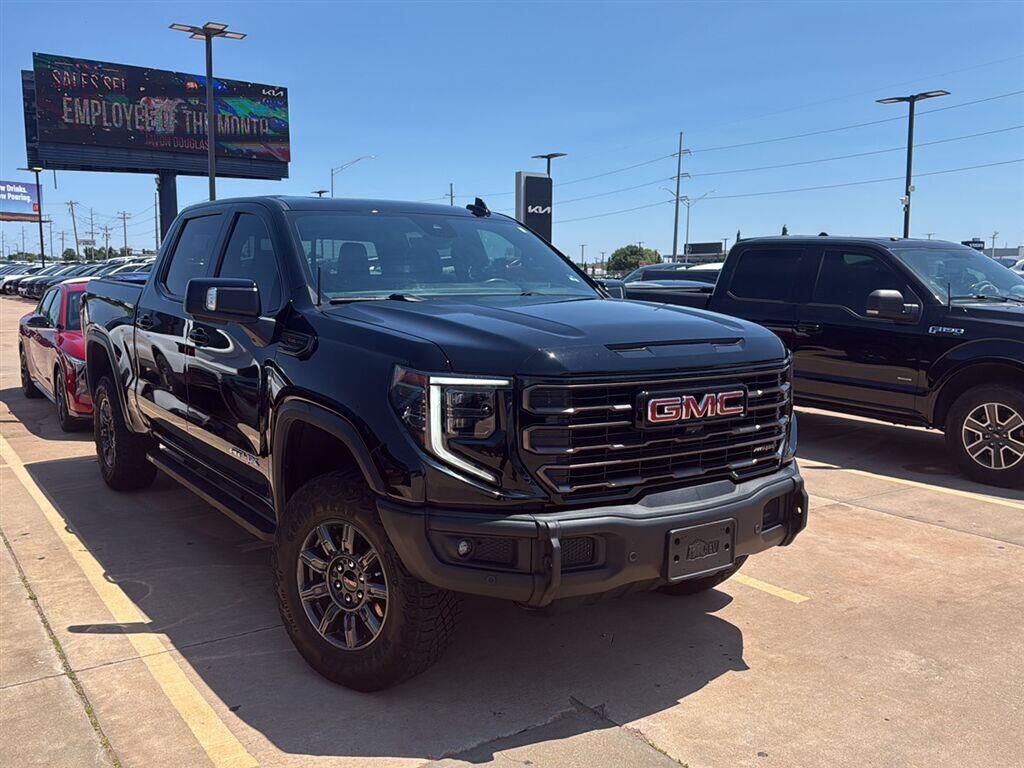 2024 GMC Sierra