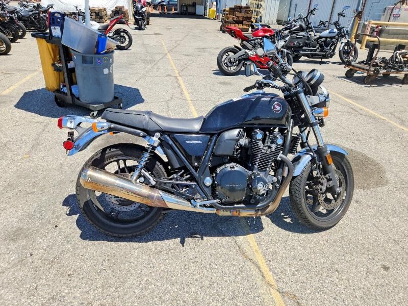 2014 HONDA CB