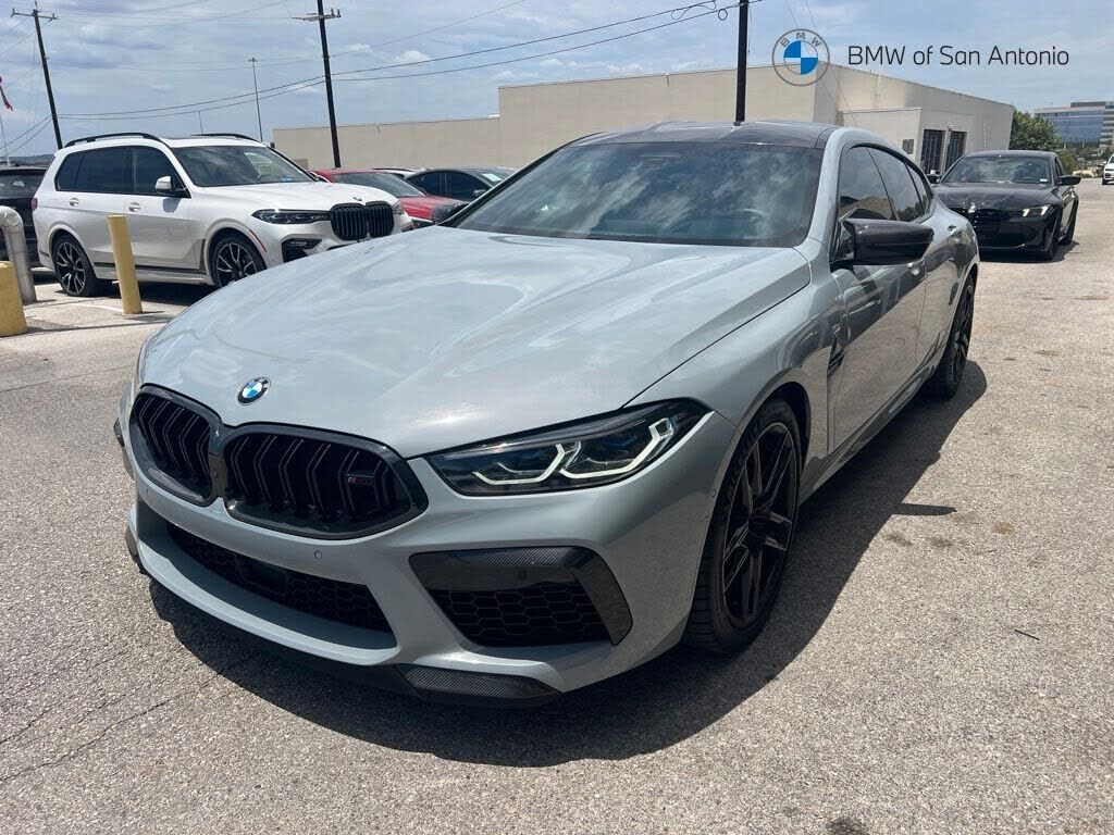 2024 BMW M8