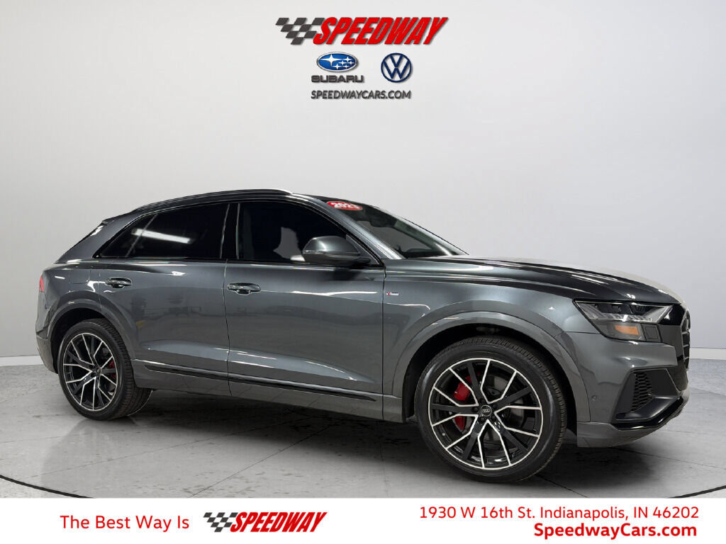 2023 AUDI Q8