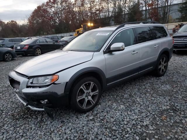 2015 VOLVO XC70