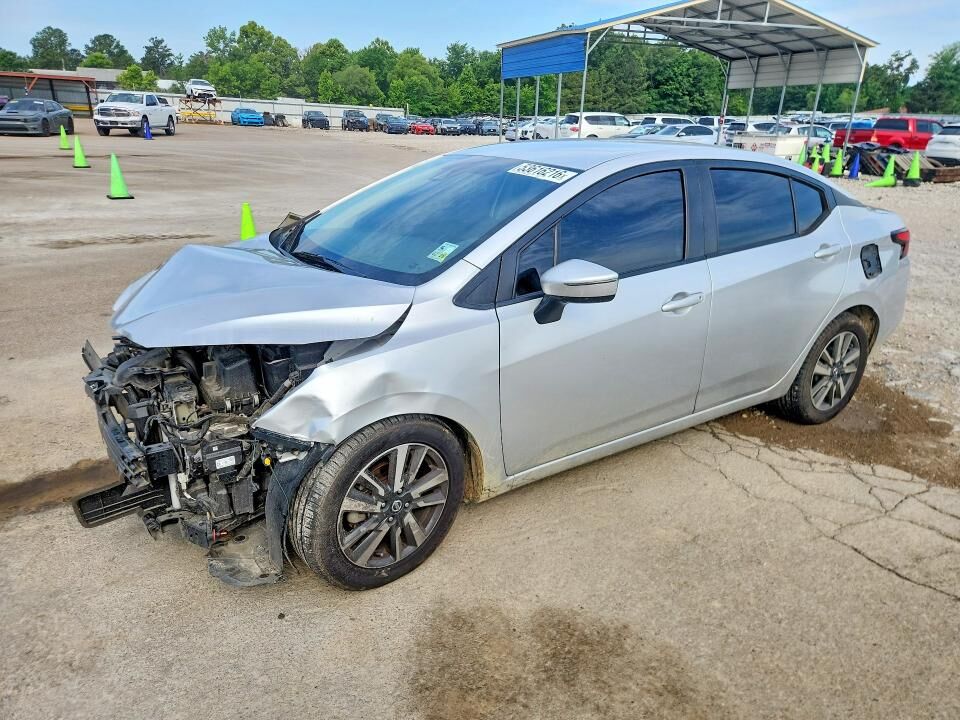 2020 NISSAN Versa