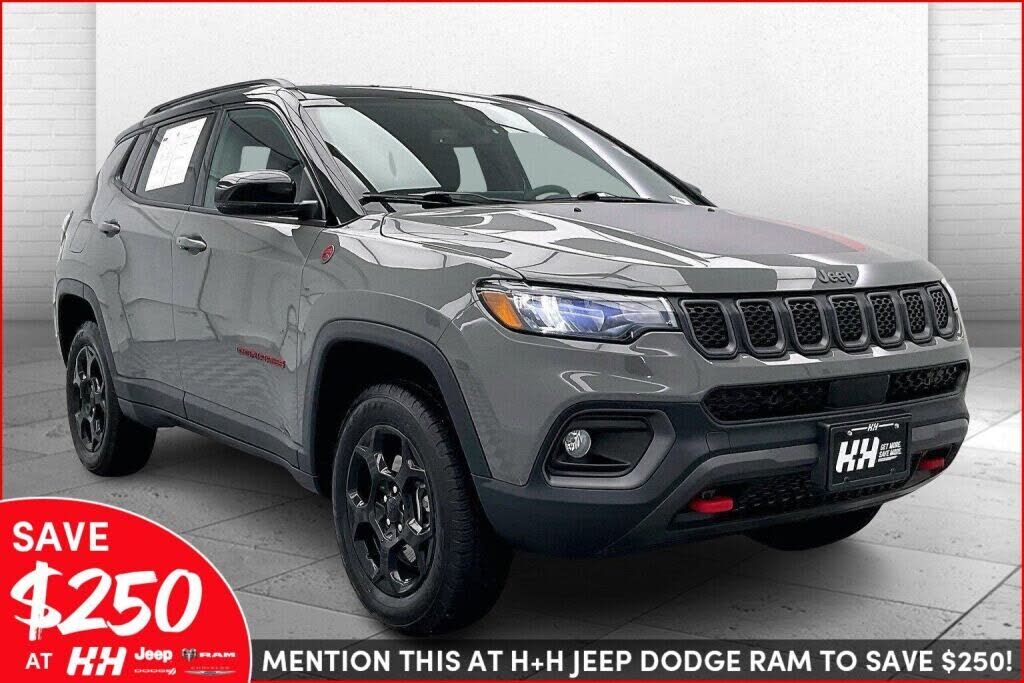 2023 JEEP Compass
