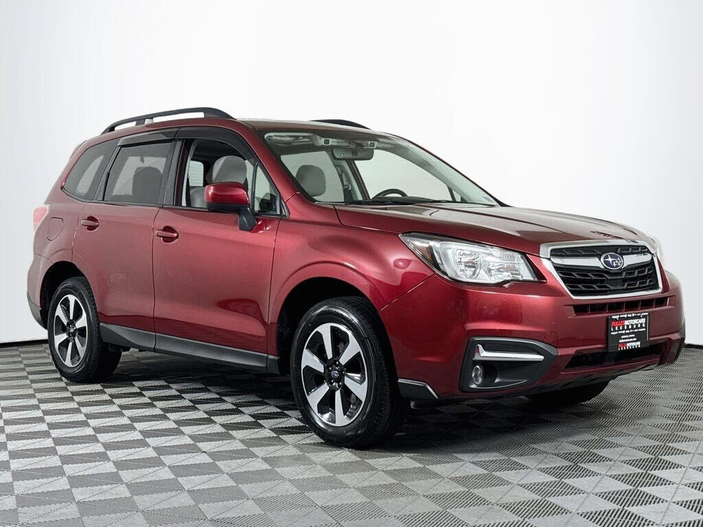 2018 SUBARU Forester