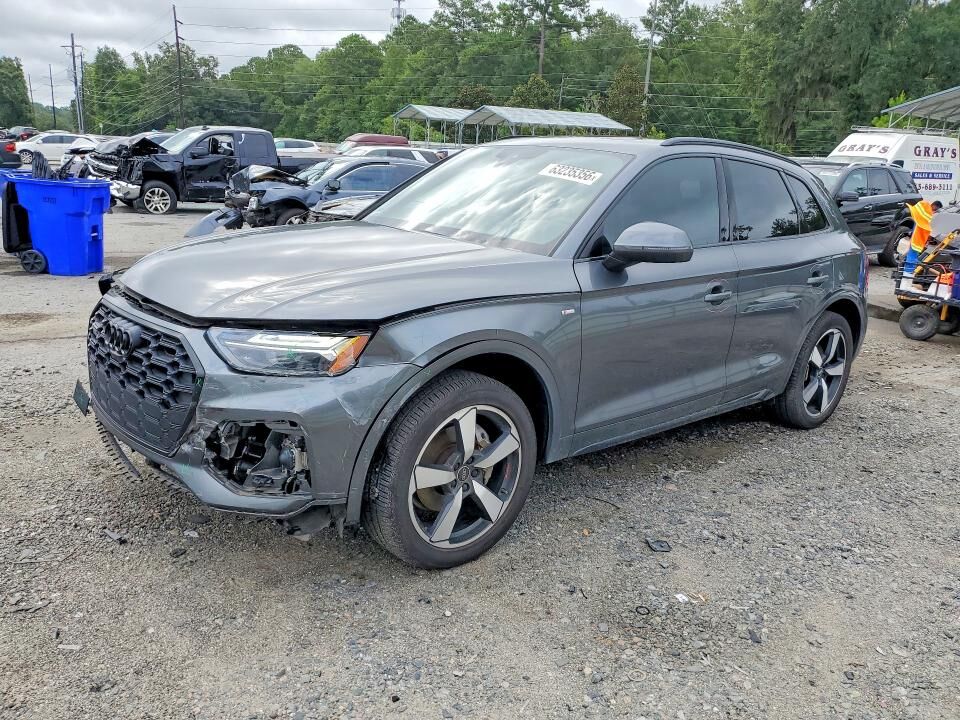 2022 AUDI Q5