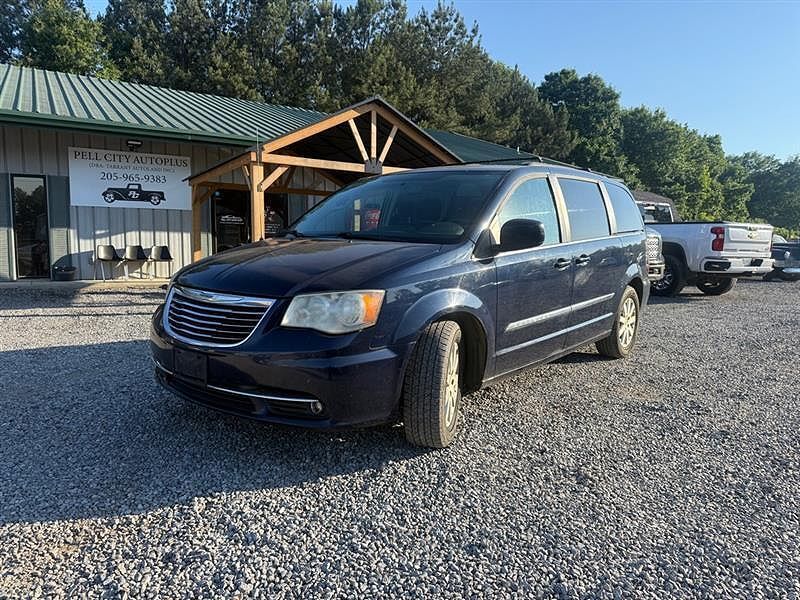 2014 CHRYSLER Town and Country