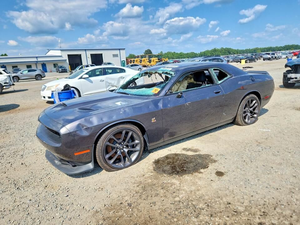 2021 DODGE Challenger