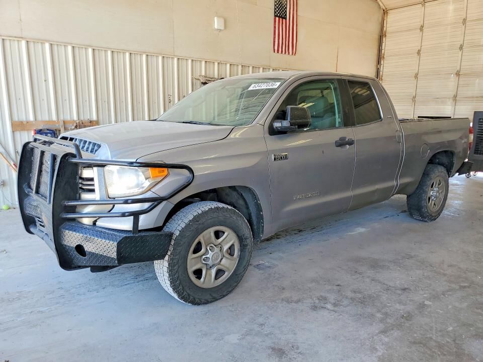 2016 TOYOTA Tundra
