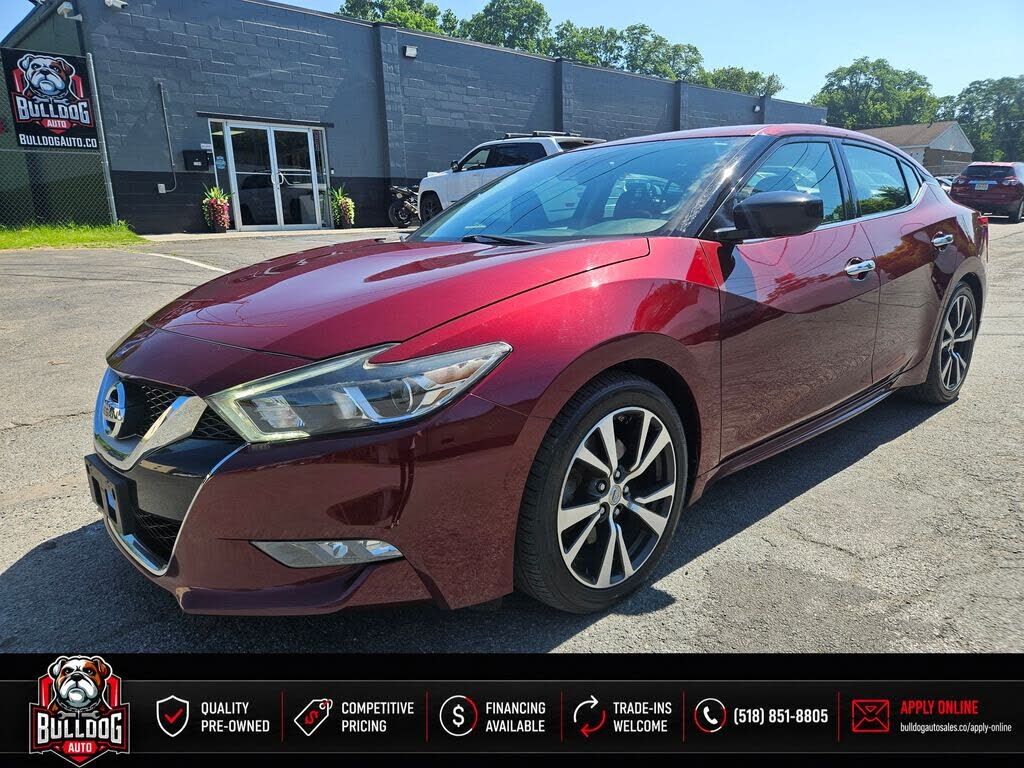 2017 NISSAN Maxima