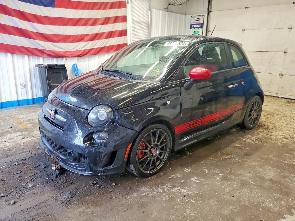 2015 FIAT 500