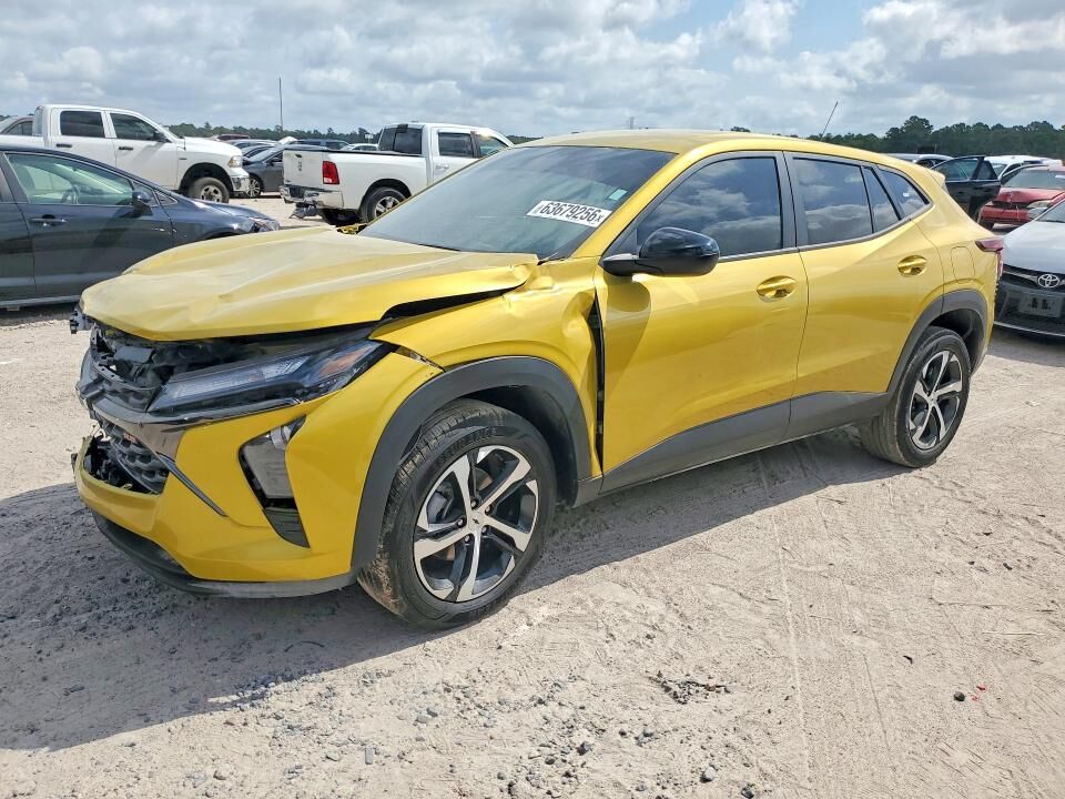 2024 CHEVROLET Trax