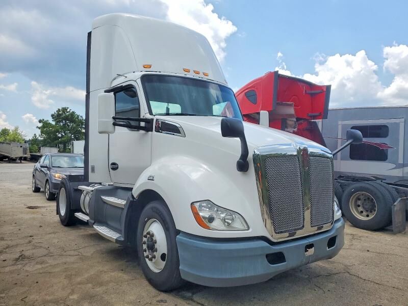 2018 KENWORTH T680