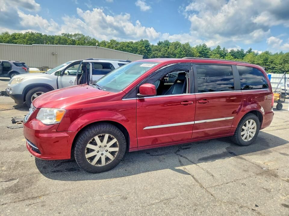 2015 CHRYSLER Town and Country