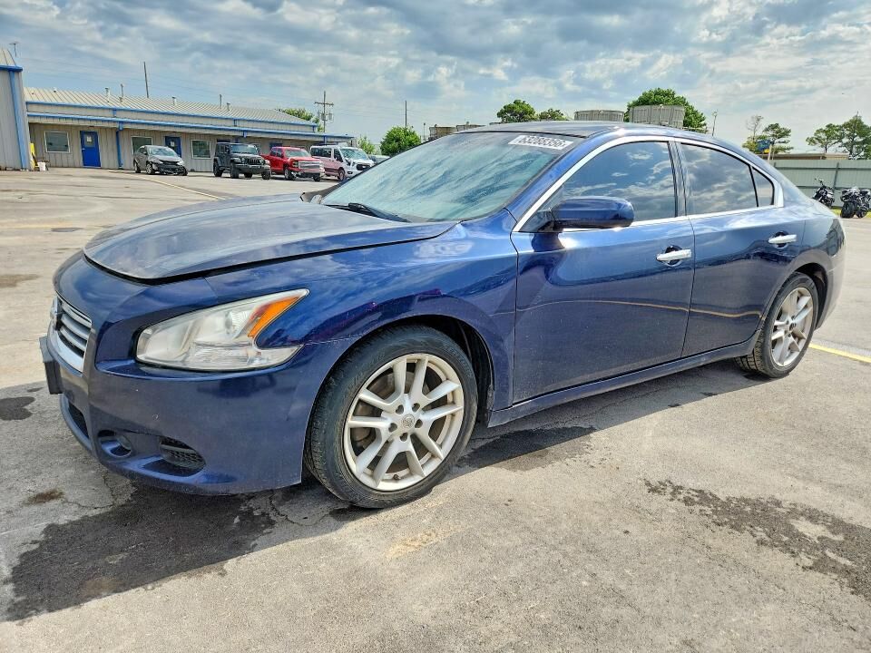 2012 NISSAN Maxima
