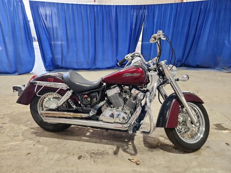 2004 HONDA VT750