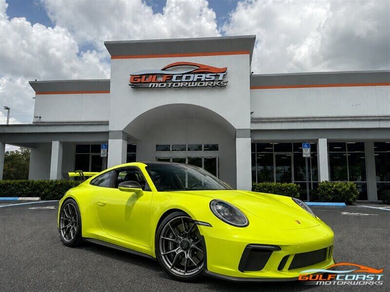 2022 PORSCHE 911