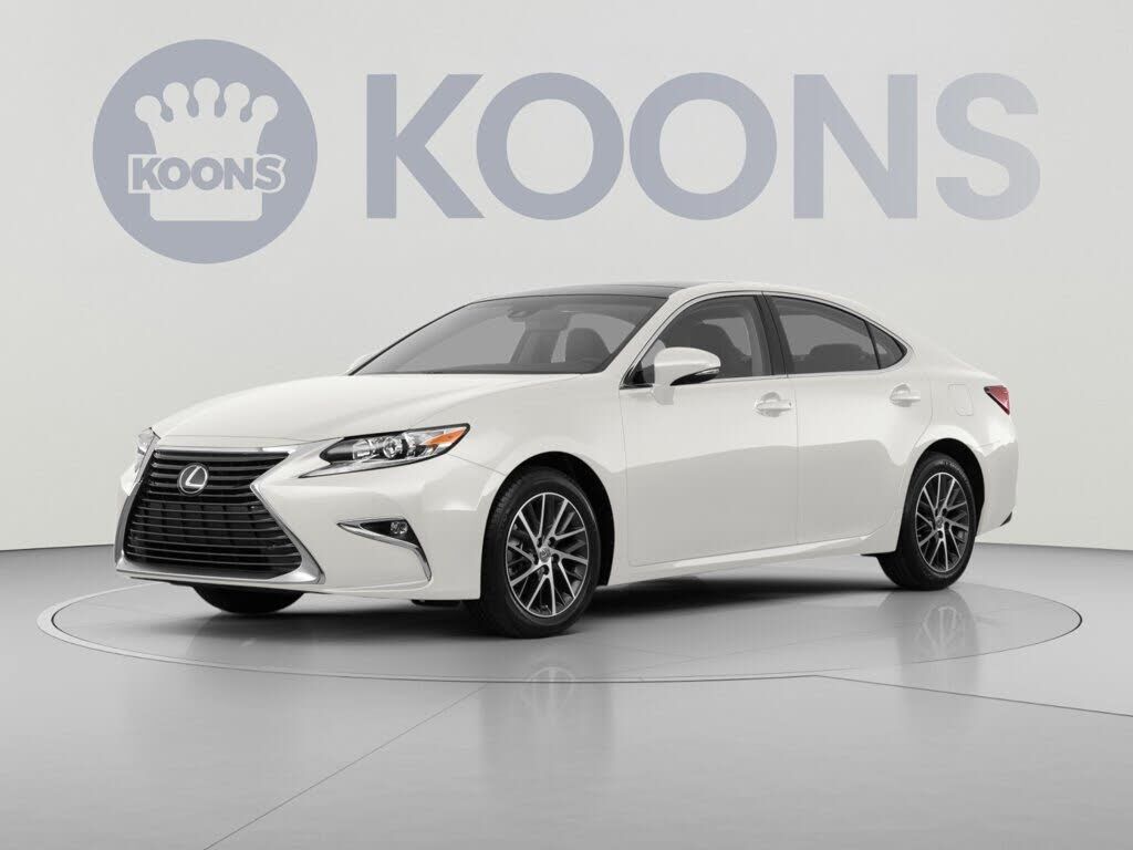 2017 LEXUS ES