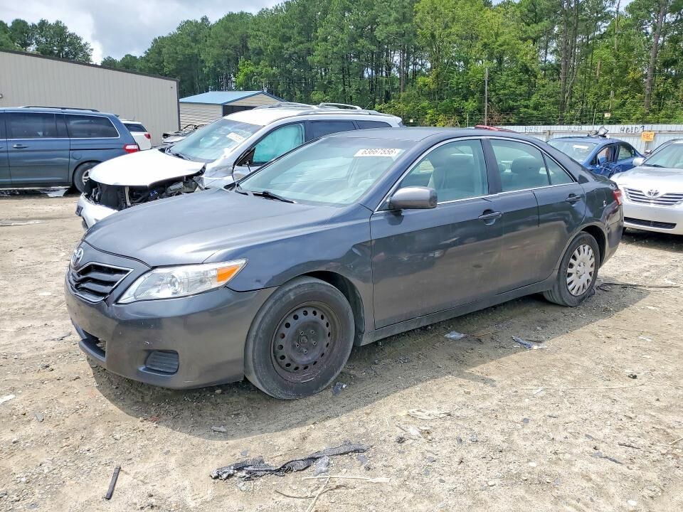 2010 TOYOTA Camry