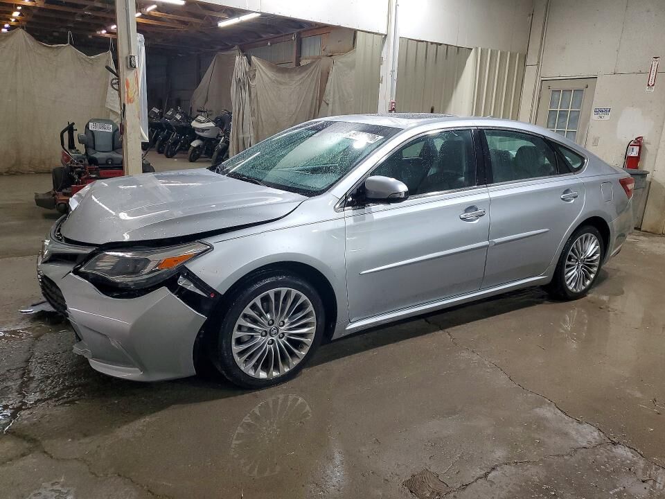 2016 TOYOTA Avalon