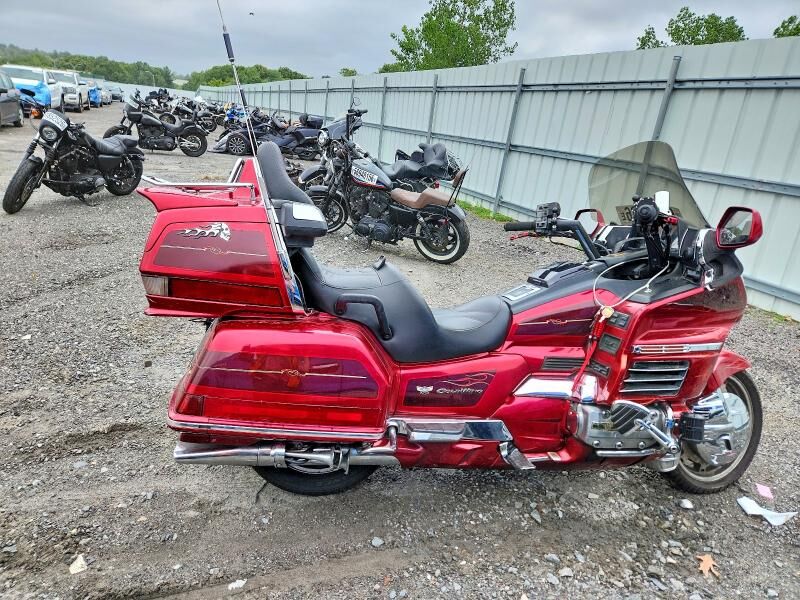 1999 HONDA GL1500SE