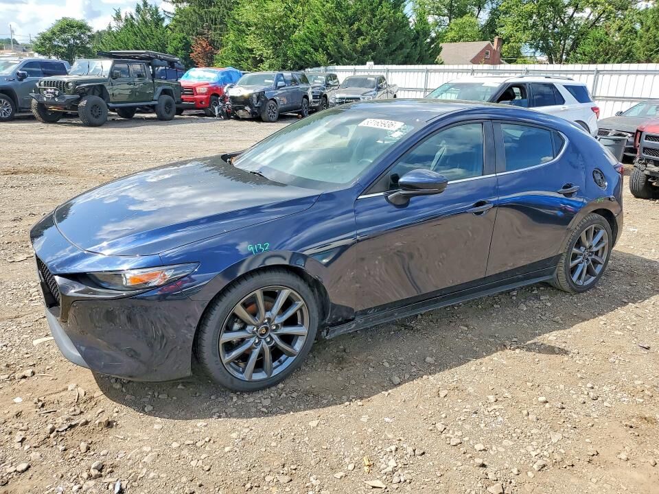 2020 MAZDA Mazda3