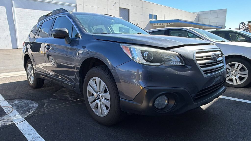 2015 SUBARU Outback
