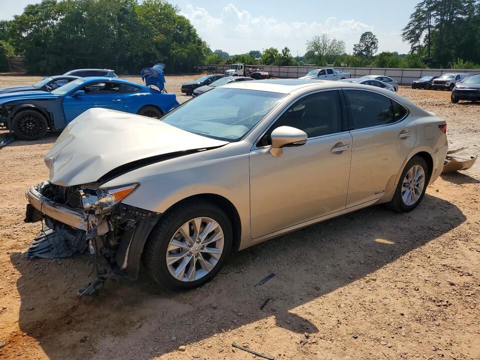 2015 LEXUS ES