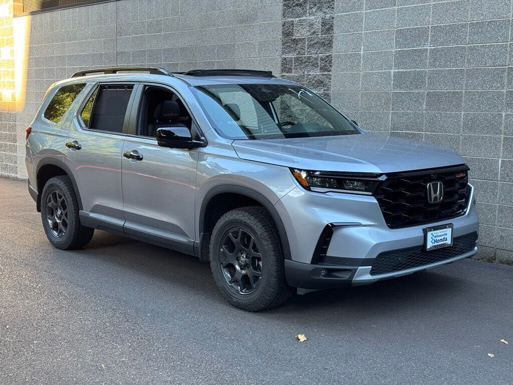 2025 HONDA Pilot