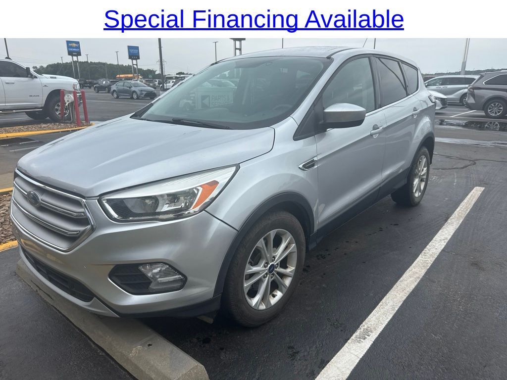 2017 FORD Escape