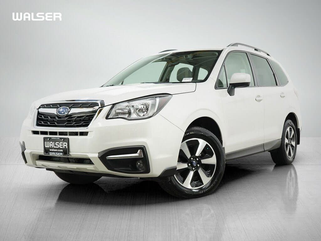 2018 SUBARU Forester