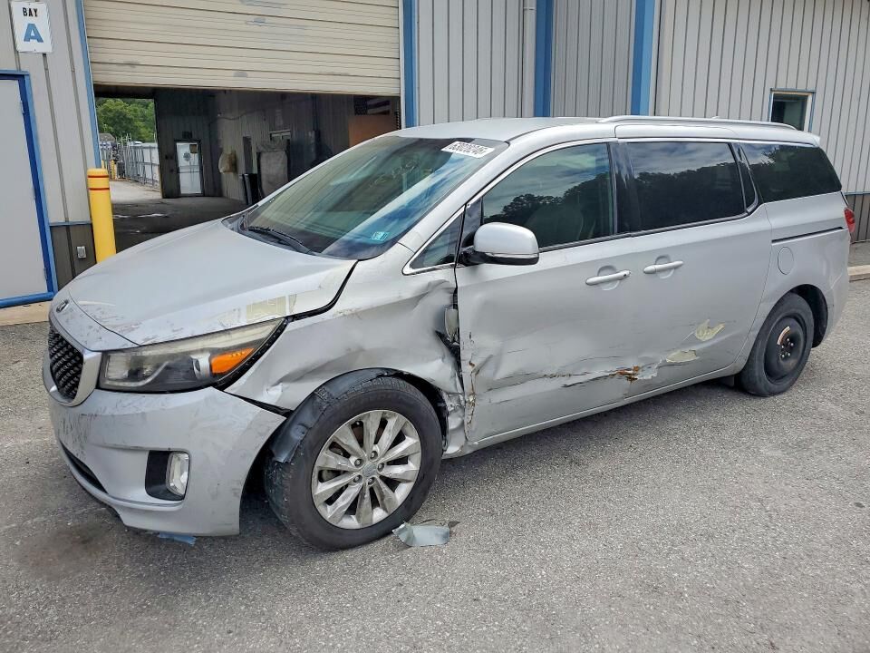 2015 KIA Sedona