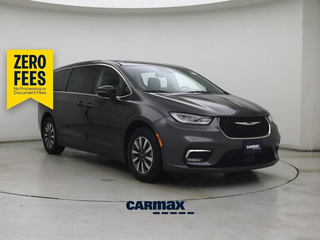 2023 CHRYSLER Pacifica