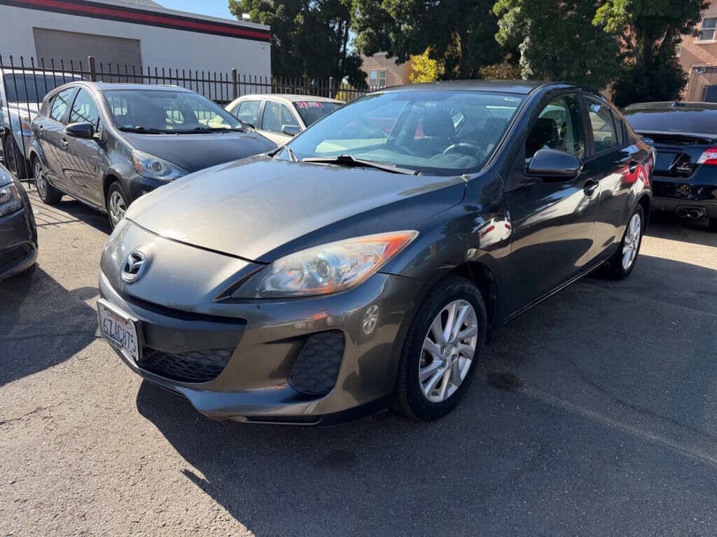 2012 MAZDA Mazda3