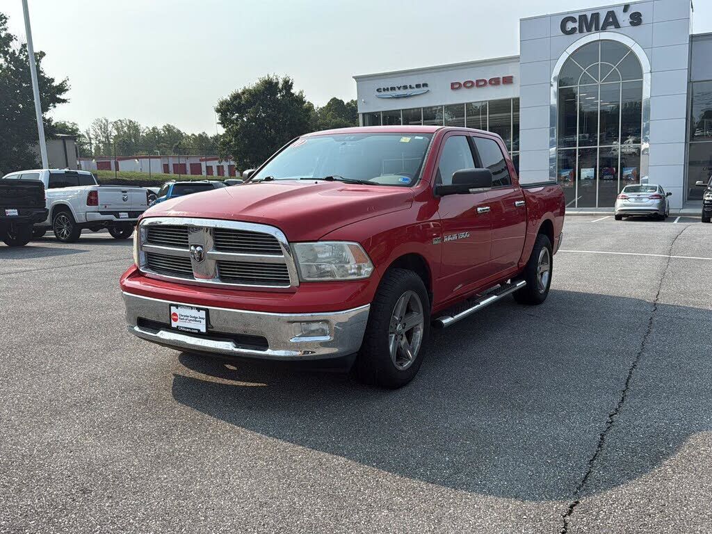 2011 DODGE Ram