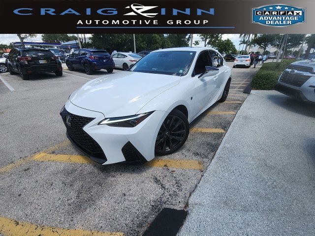 2024 LEXUS IS