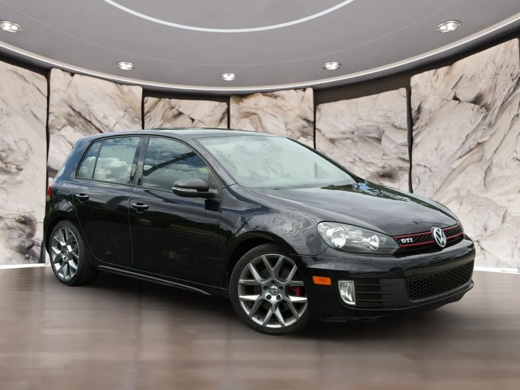 2013 VOLKSWAGEN Golf GTI