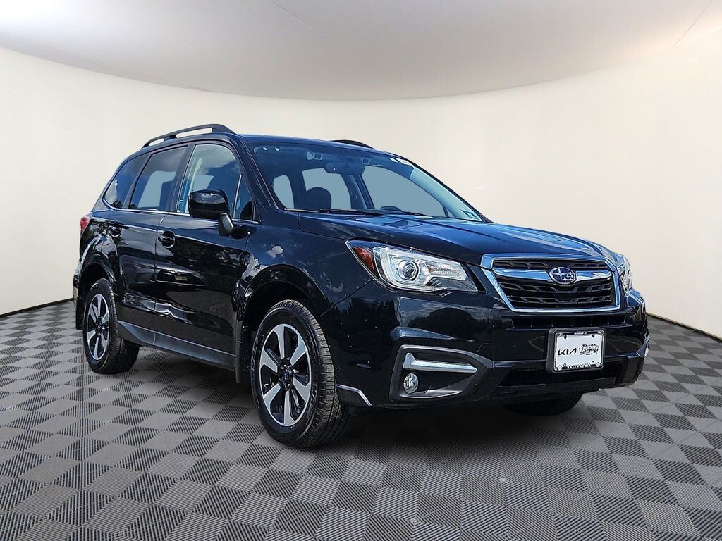 2018 SUBARU Forester
