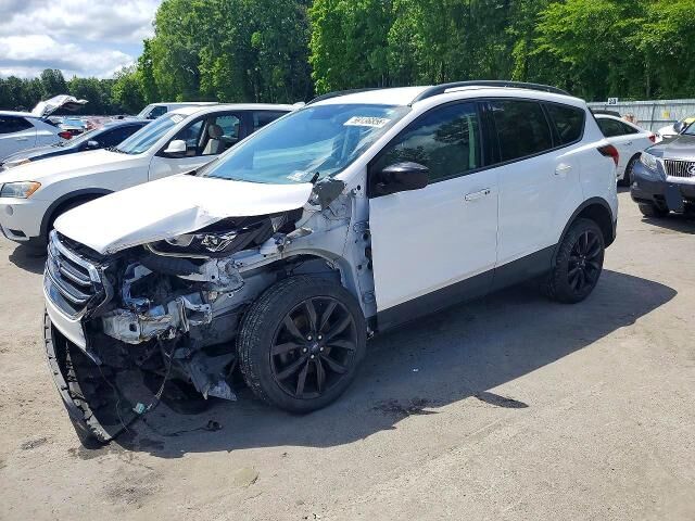2019 FORD Escape